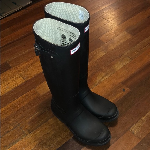 Hunter Original Tall Women’s Rainboots - Picture 2 of 7